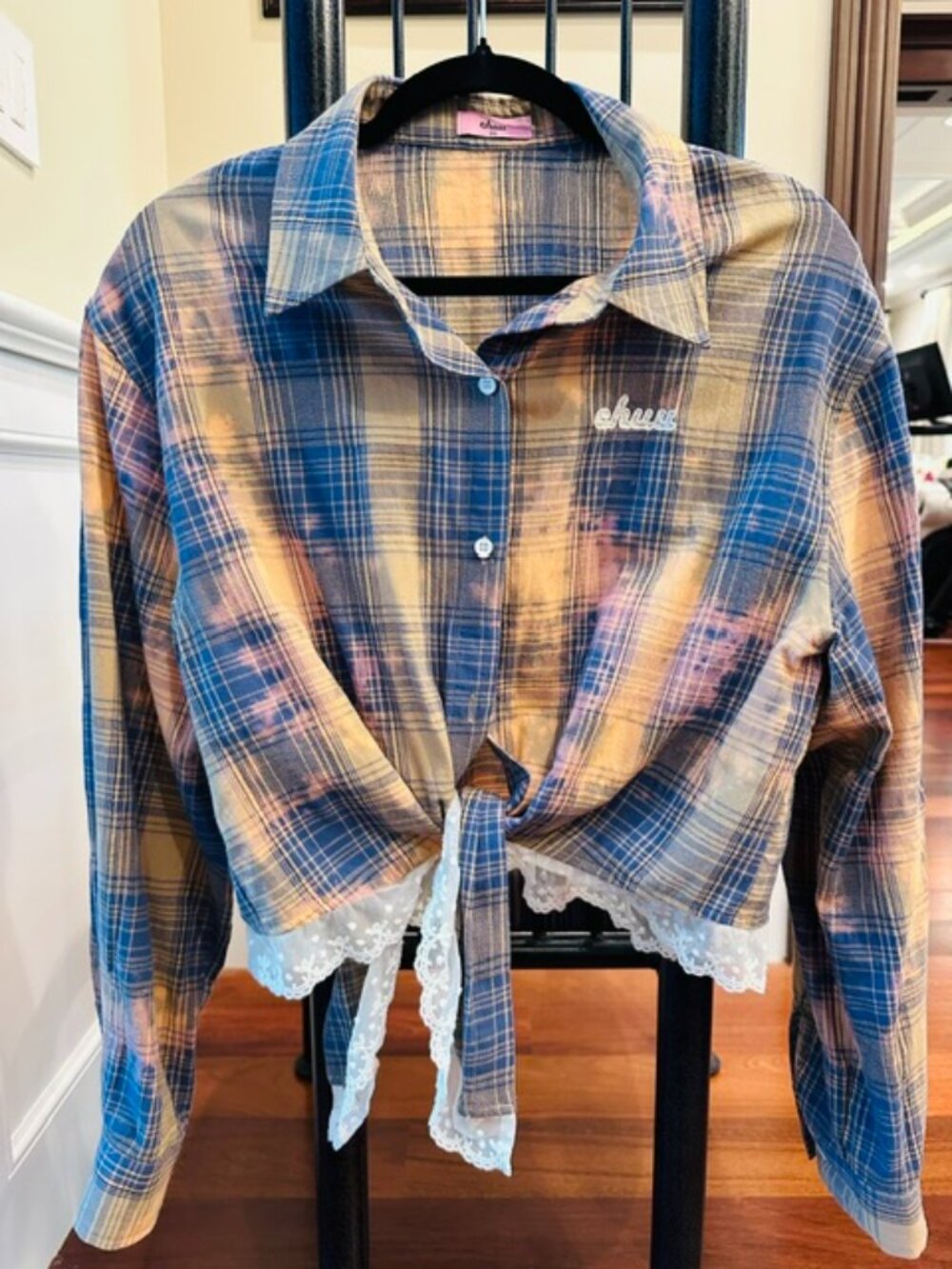 Plaid Tie Front Crop Top w/ Lace Trim | Long Sleeve | Like New